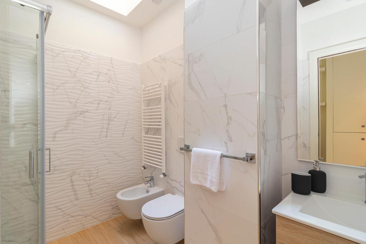 Centralissimo E Raffinato Bilocale - Scarlatti Lux - Stazione & Shopping District Apartamento Milán