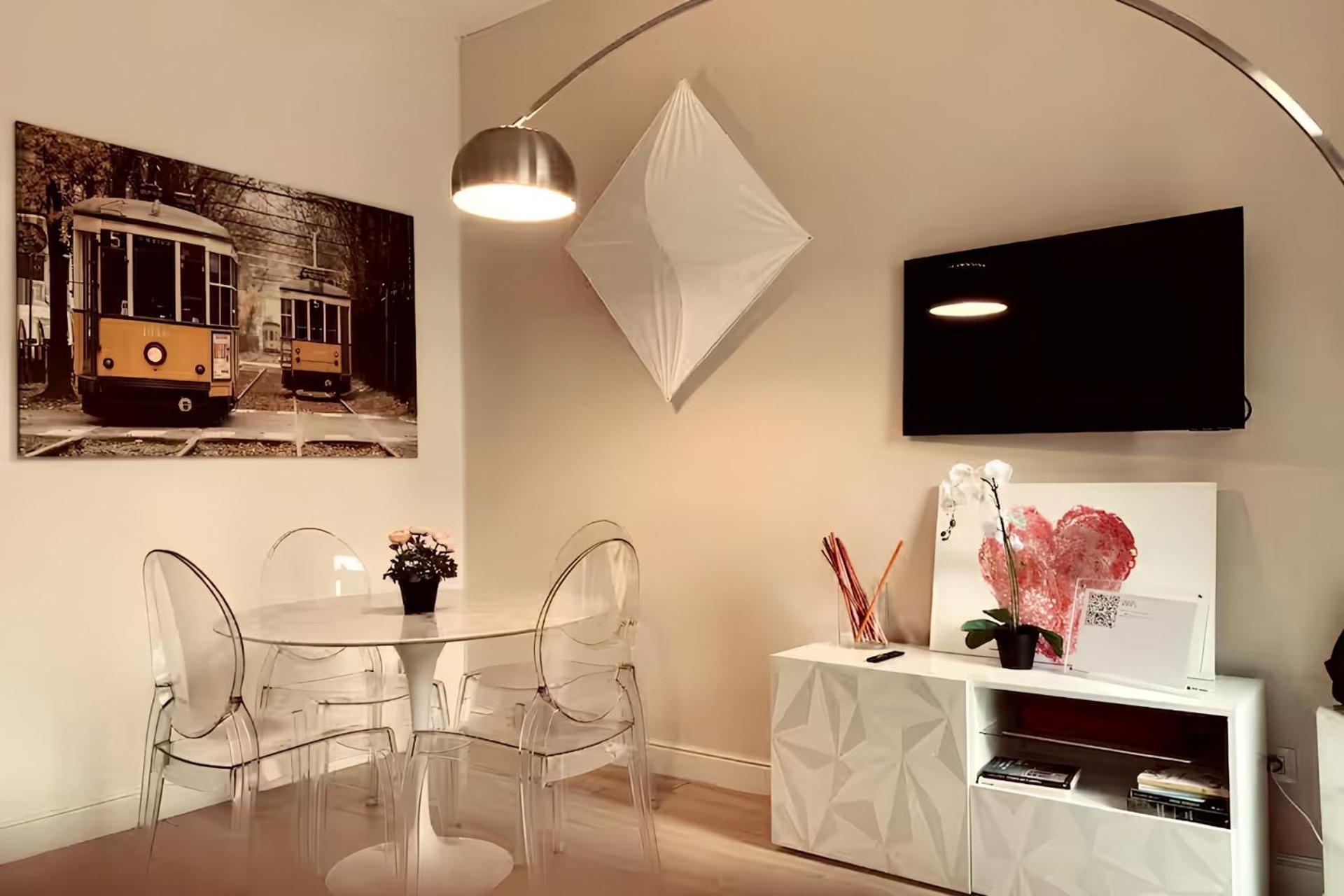 Centralissimo E Raffinato Bilocale - Scarlatti Lux - Stazione & Shopping District Apartamento *